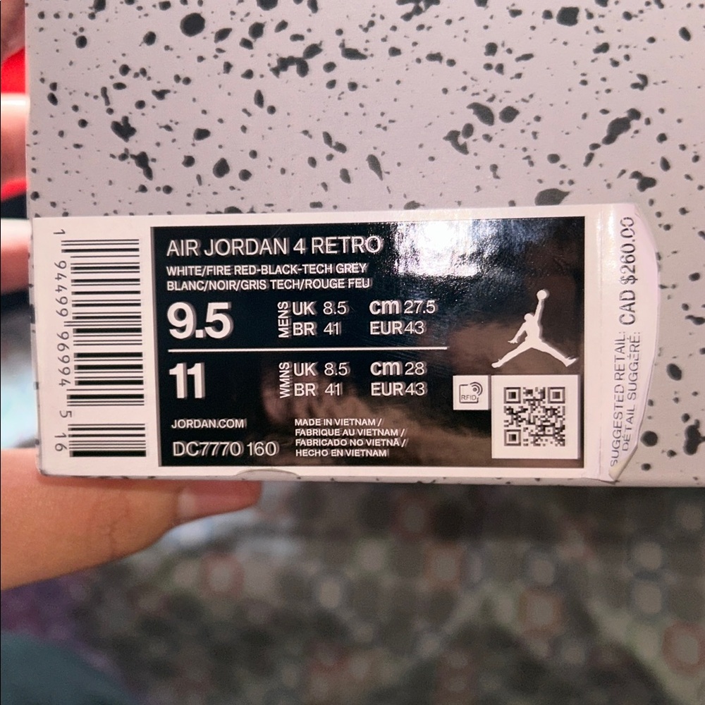 Jordan 4 Fire Red - Picture 11 of 13